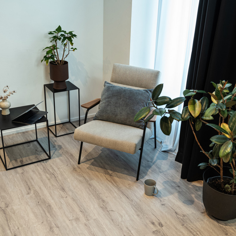 Кварц Винил (SPC) VINILPOL SPC 7897-EIR Дуб Неаполь, 43 класс, 5 мм Кварц Винил (SPC) VINILPOL SPC 7897-EIR Дуб Неаполь, 43 класс, 5 мм